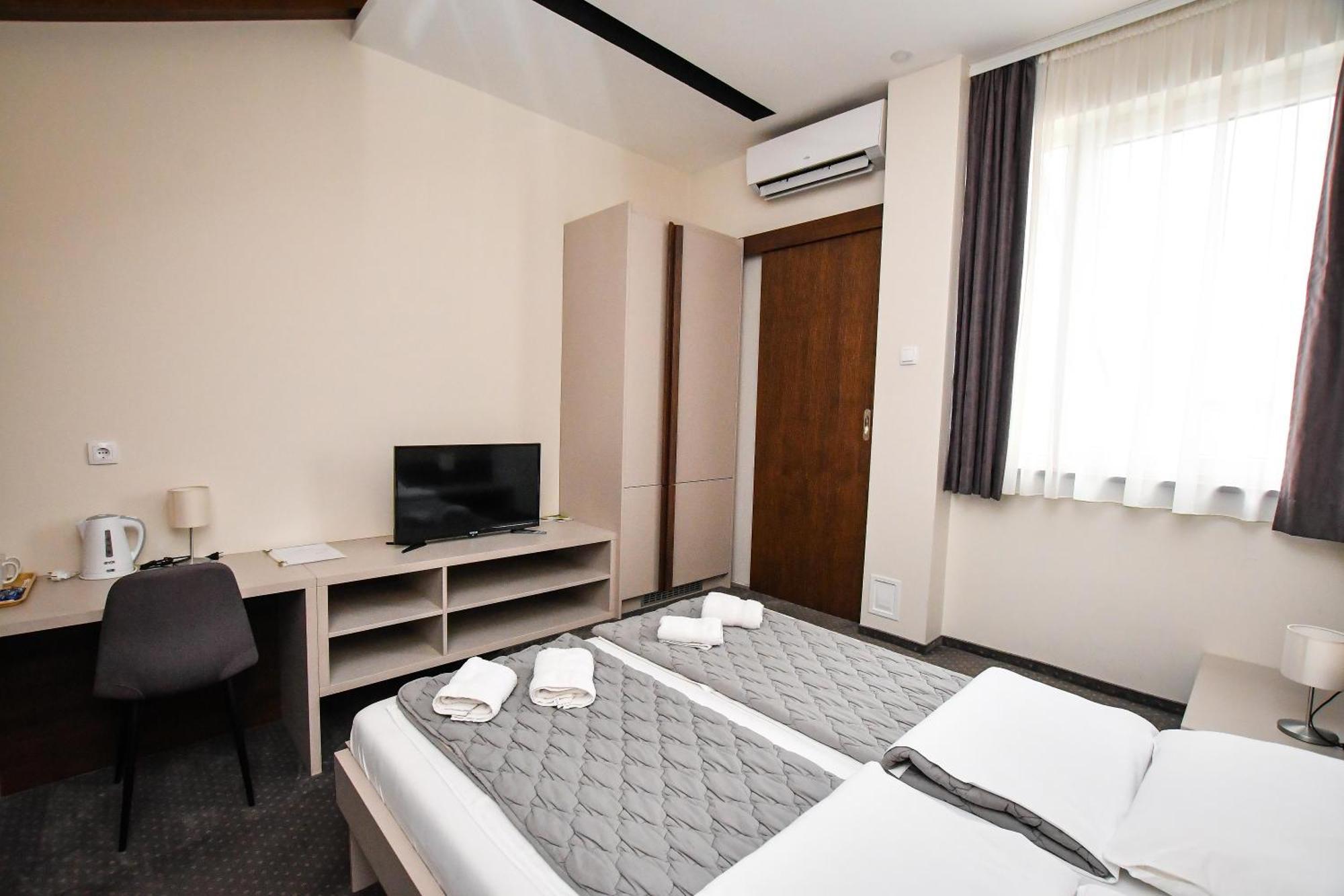Atrijum Apartments And Rooms Κλάντοβο Εξωτερικό φωτογραφία